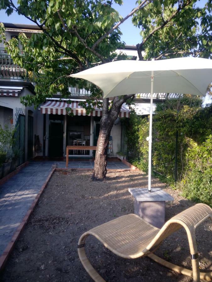 Tigullio Vacations Il Ciliegio Apartment Leivi Kültér fotó